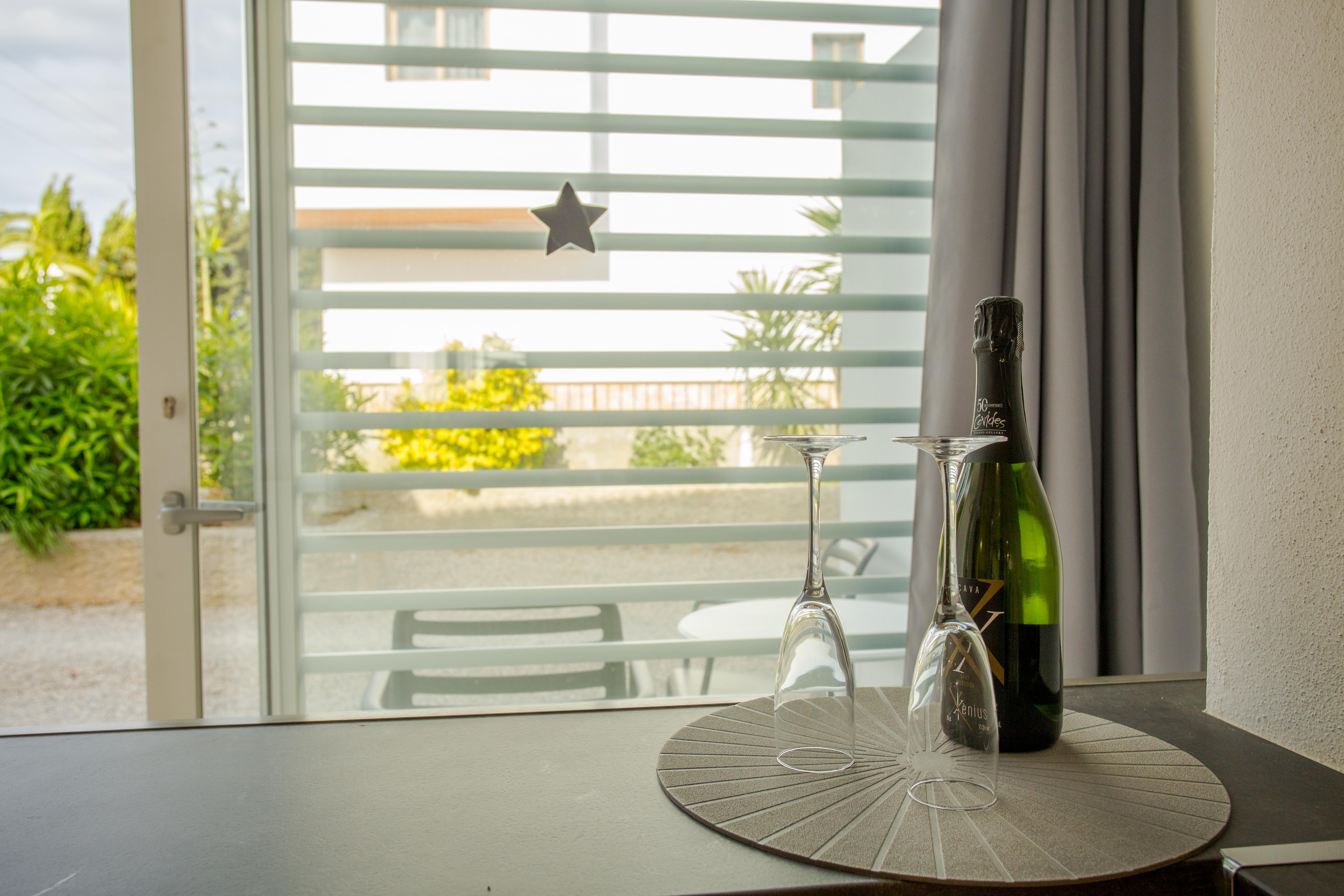 Apartamentos Zodiac Sant Antoni de Portmany Exterior foto