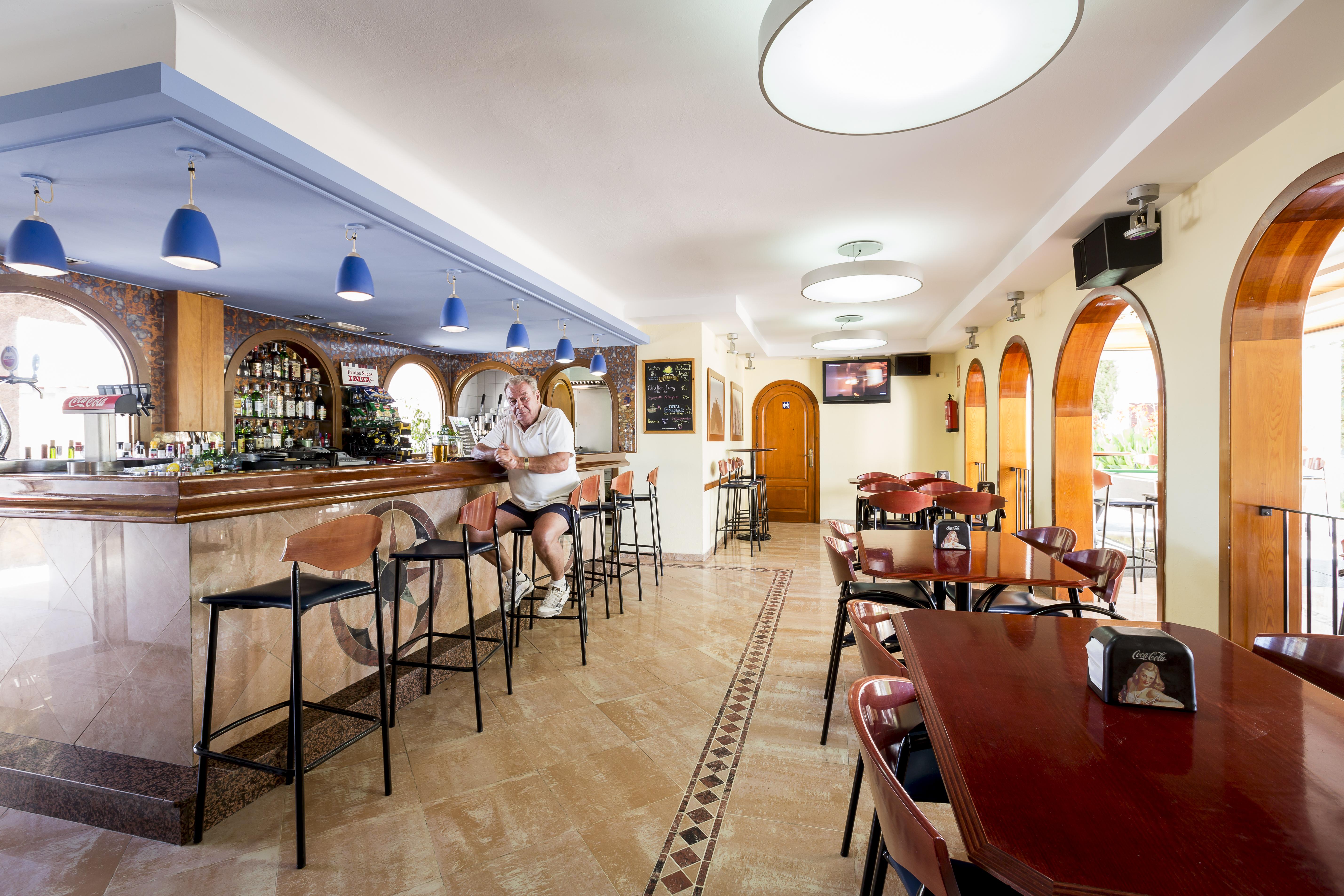 Apartamentos Zodiac Sant Antoni de Portmany Exterior foto